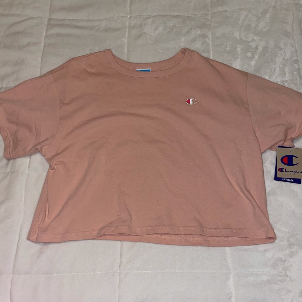 Champion NWT cropped t-shirt